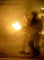 Qui juga amb foc es crema